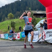 Course à pied: Cédric Mariéthoz et Theres Leboeuf s'imposent lors de la Course des Deux Chapelles